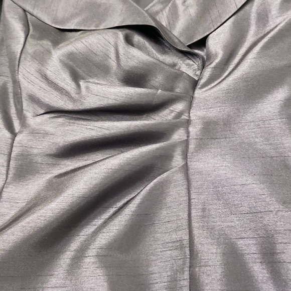 Jones New York dress size 4. - Picture 5 of 10